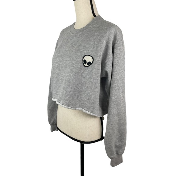 BRANDY MELVILLE JOHN GALT GRAY CROPPED ALIEN SWEATSHIRT TOP SMALL - Picture 5 of 9